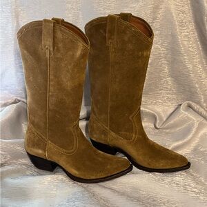 Frye Sacha Tall Boots – Cashew Suede, Size 7.5M